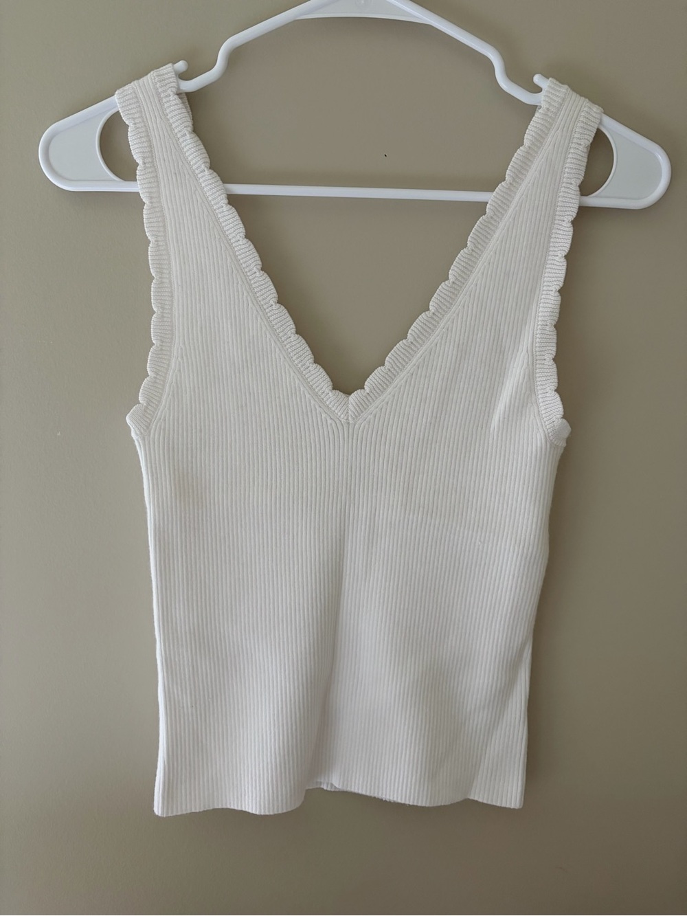 Aerie Ribbed Scallop Trim Tank
